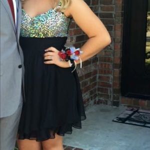 La Femme Formal/Homecoming Dress